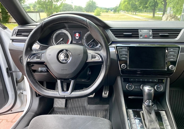 Skoda Superb cena 68000 przebieg: 234260, rok produkcji 2016 z Żory małe 667